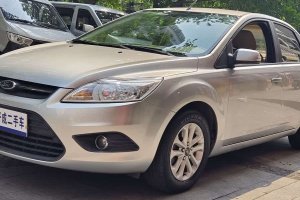 福克斯 福特 三廂經(jīng)典 1.8L 手動(dòng)基本型