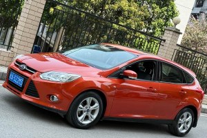 ?？怂?福特 兩廂 1.6L 自動(dòng)風(fēng)尚型
