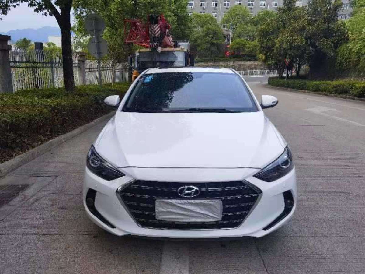 2019年6月現(xiàn)代 領(lǐng)動(dòng)  2019款 1.5L CVT智炫?精英型