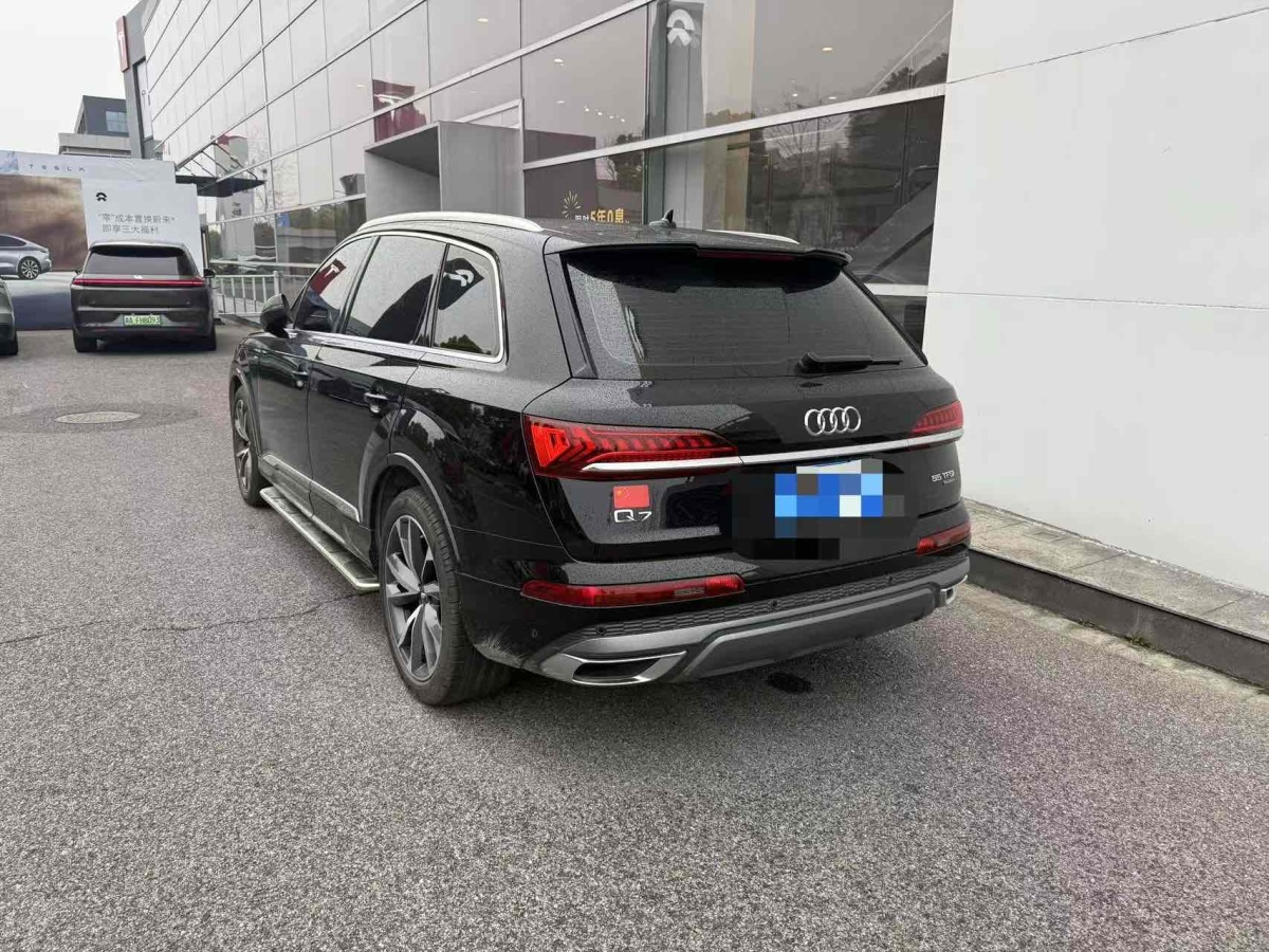 奧迪 奧迪Q7  2024款 55 TFSI quattro S line運動型圖片