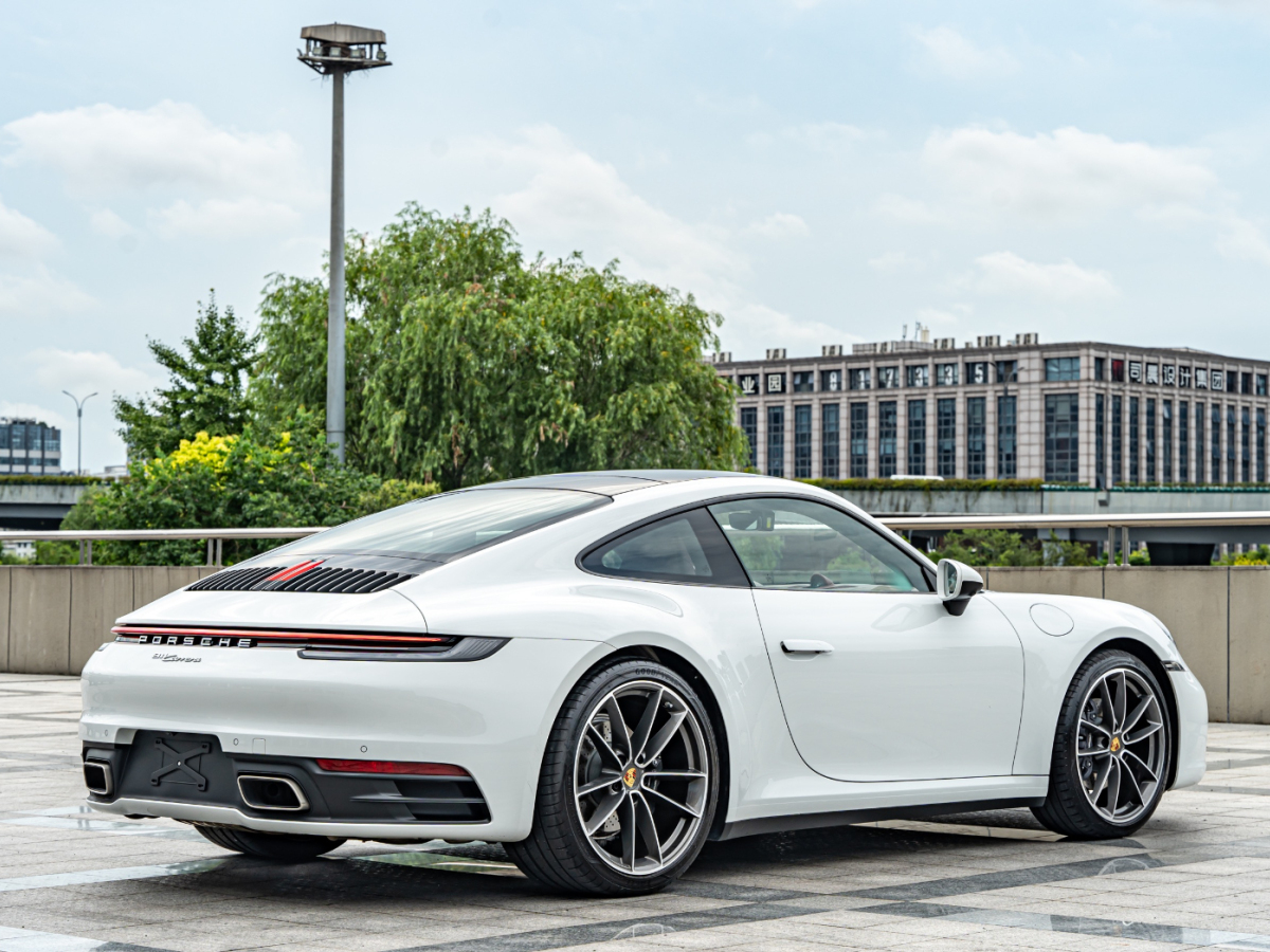 保时捷 911  2023款 Carrera 3.0T图片