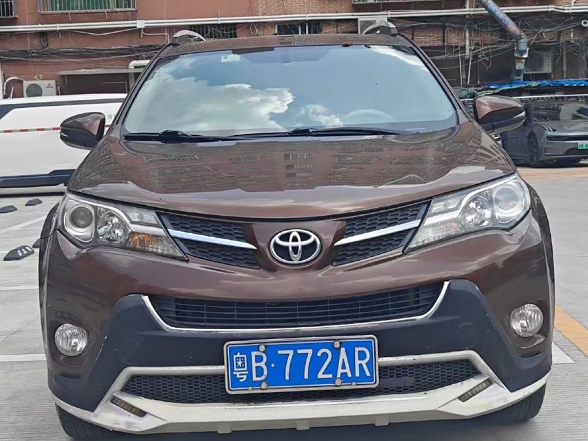 豐田 RAV4榮放  2015款 2.0L CVT兩驅(qū)風尚版圖片