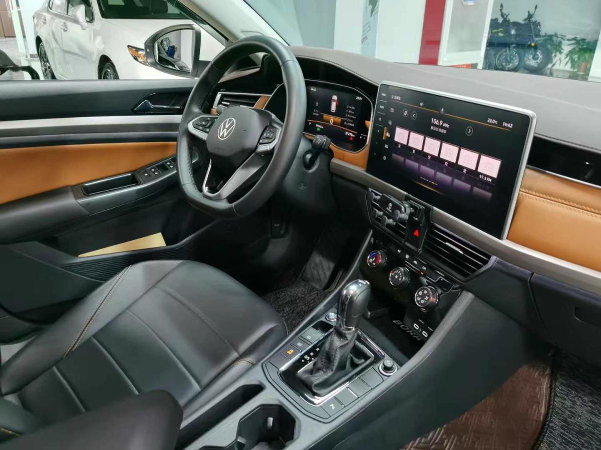 大眾 寶來  2022款 200TSI DSG暢行版圖片