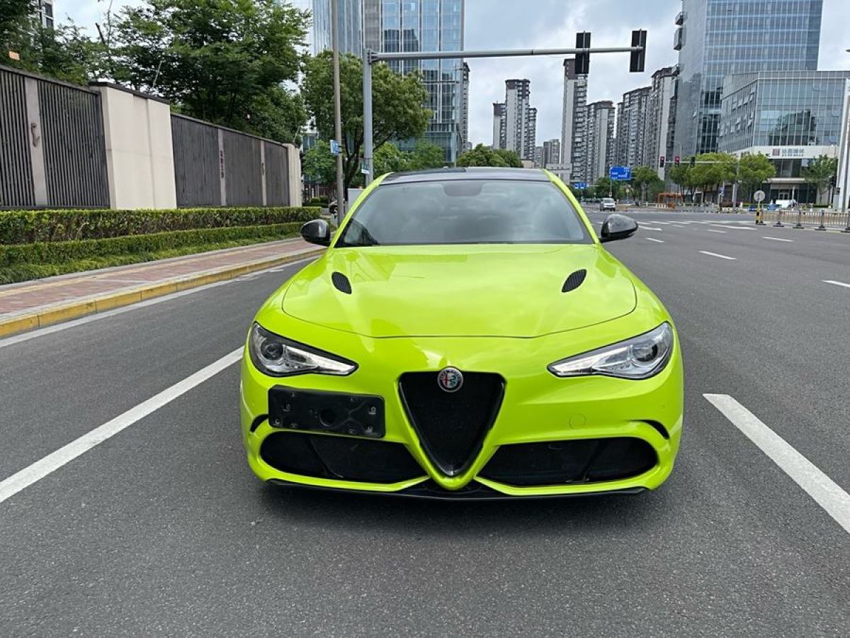 阿爾法·羅密歐 Giulia  2017款 2.0T 280HP 豪華版圖片