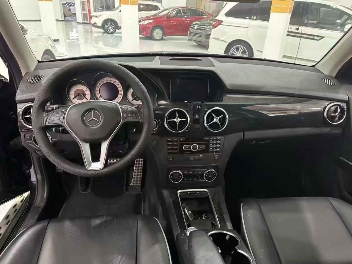 奔馳 奔馳GLK級  2014款 GLK 260 4MATIC 動(dòng)感型圖片