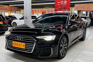 奥迪A6L 奥迪 45 TFSI quattro 臻选动感型