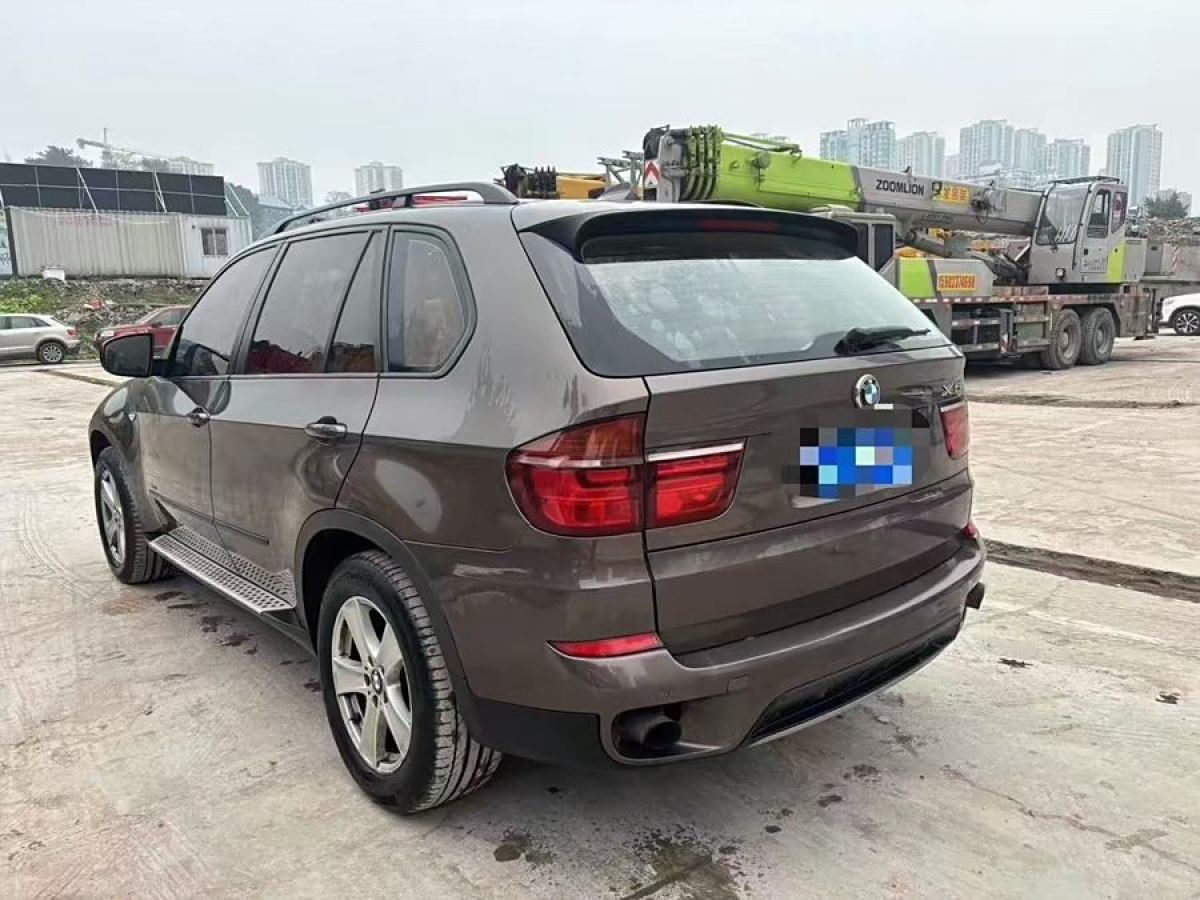 寶馬 寶馬X5  2011款 xDrive35i 領(lǐng)先型圖片