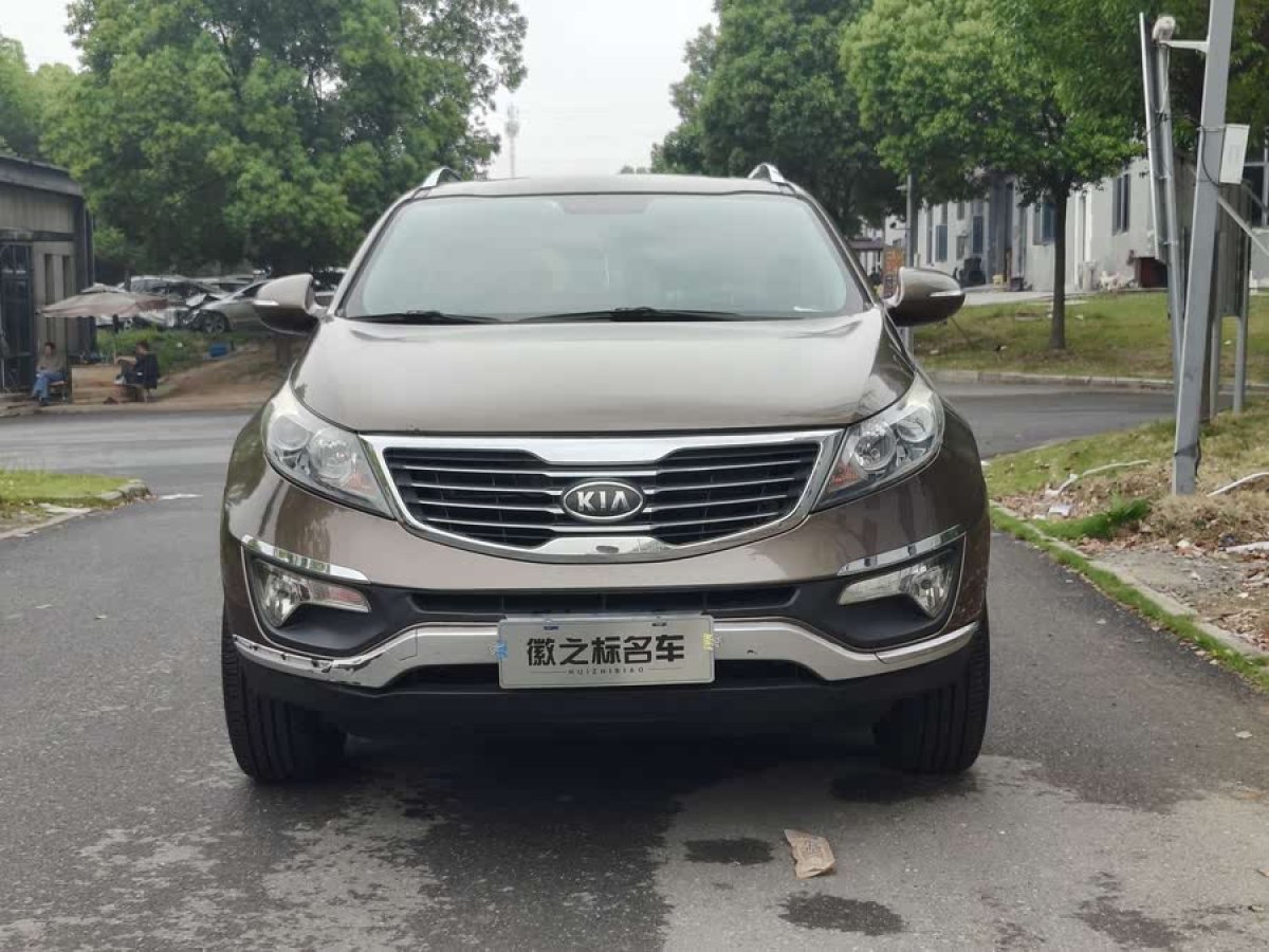 起亞 智跑  2012款 2.0L 手動兩驅(qū)版GLS圖片