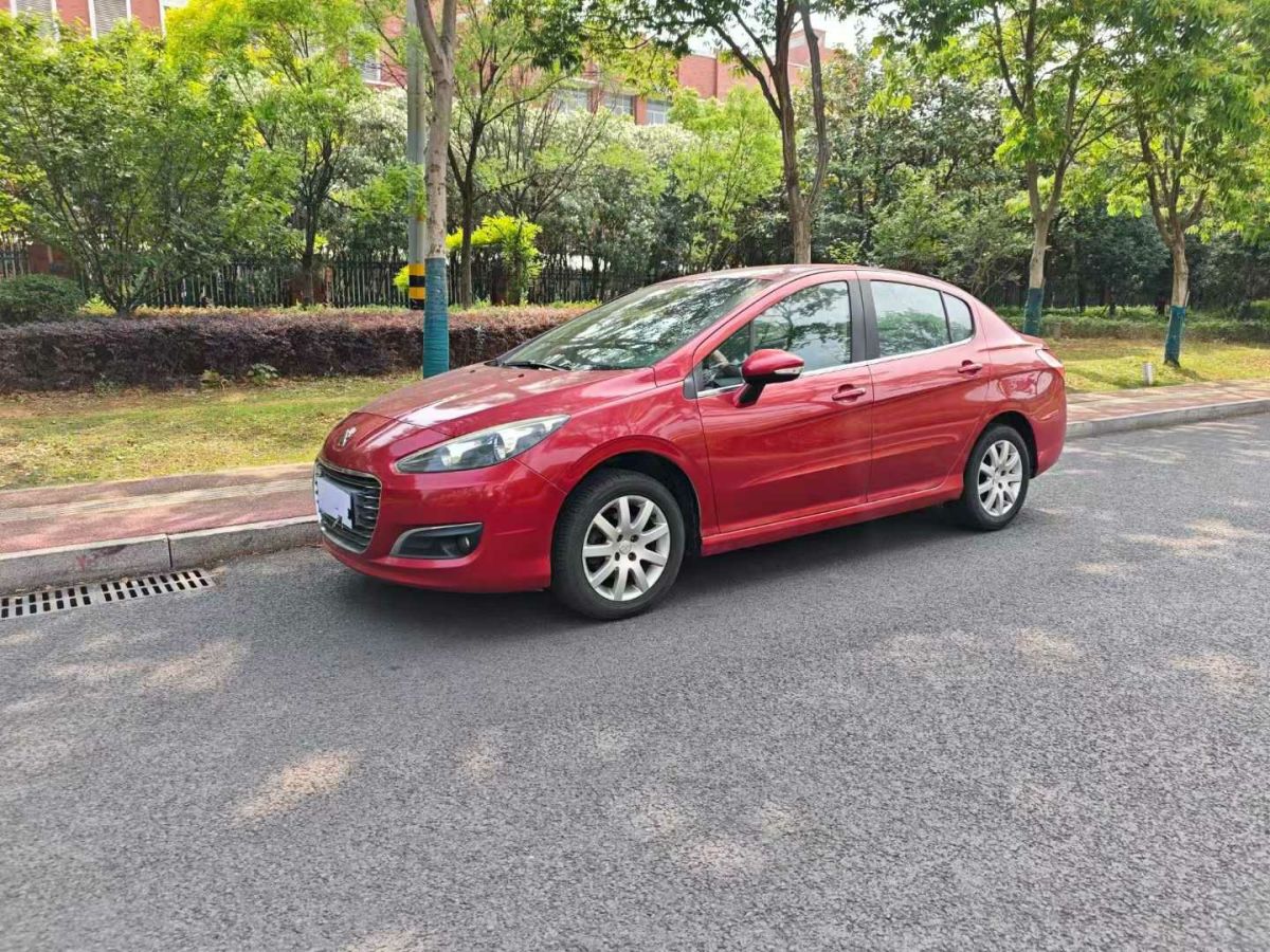 標(biāo)致 308  2012款 1.6L 手動(dòng)風(fēng)尚型圖片