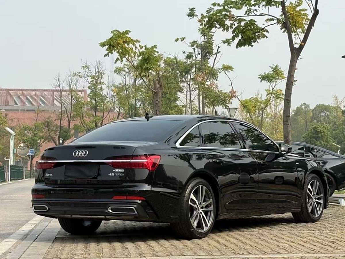 奧迪 奧迪A6L  2020款 40 TFSI 豪華動(dòng)感型圖片