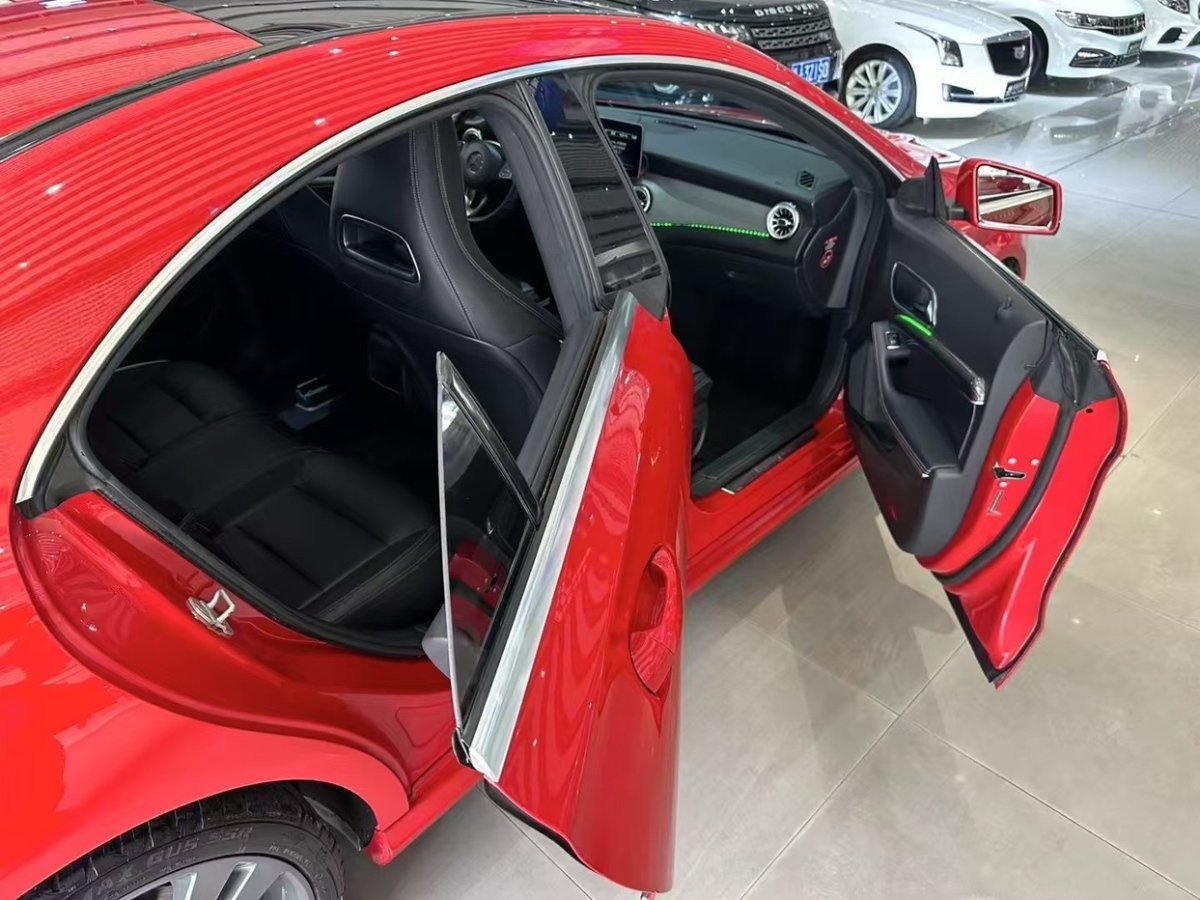 奔馳 奔馳CLA級  2018款 CLA 200 動感型圖片
