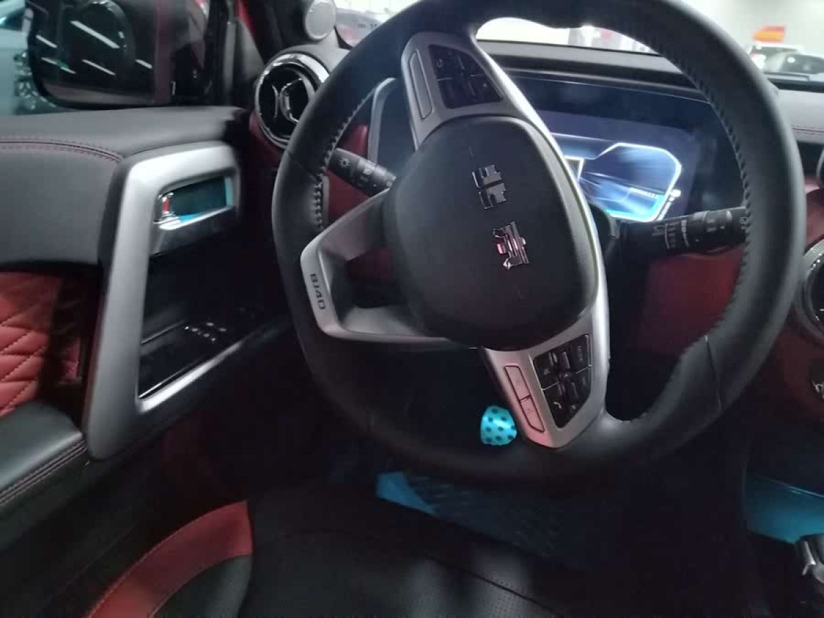 北京 BJ40  2024款 2.0D 刀鋒英雄榮耀版圖片