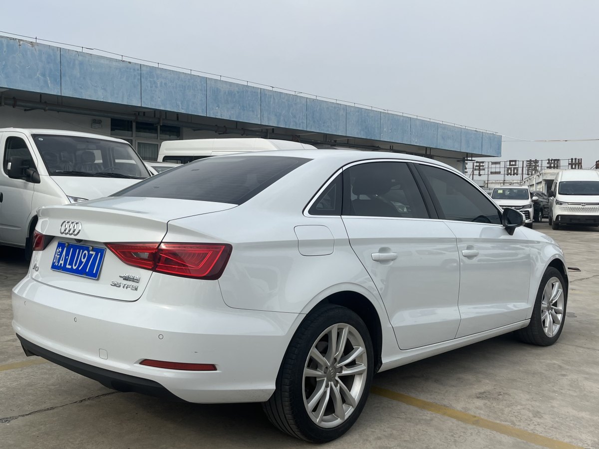奧迪 奧迪A3  2016款 Limousine 35 TFSI 風(fēng)尚型圖片