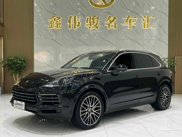 保时捷 Cayenne  2022款 Cayenne 3.0T 铂金版