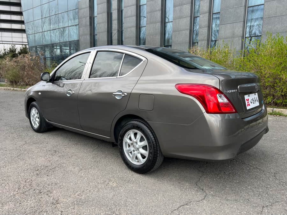 日產(chǎn) 陽光  2015款 1.5XE CVT舒適版圖片