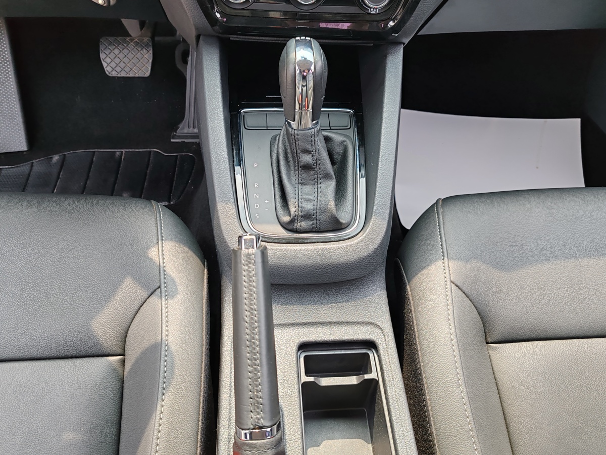 大眾 速騰  2015款 230TSI 自動舒適型圖片