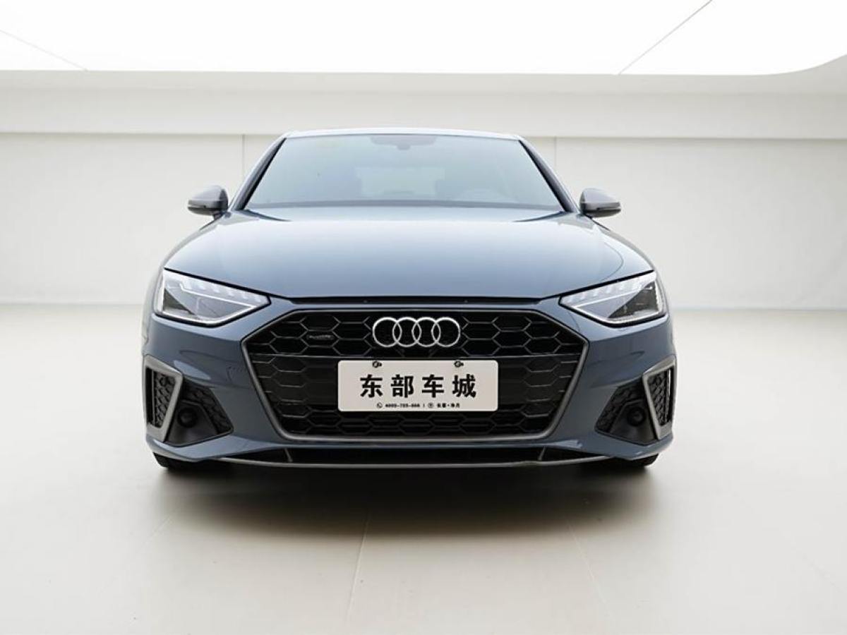 奧迪 奧迪A4L  2022款 40 TFSI quattro RS套件燃速型圖片