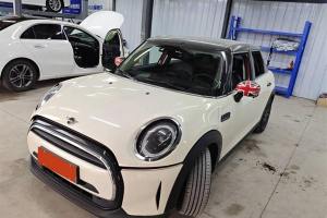 MINI MINI 改款 1.5T ONE 五門版PLUS