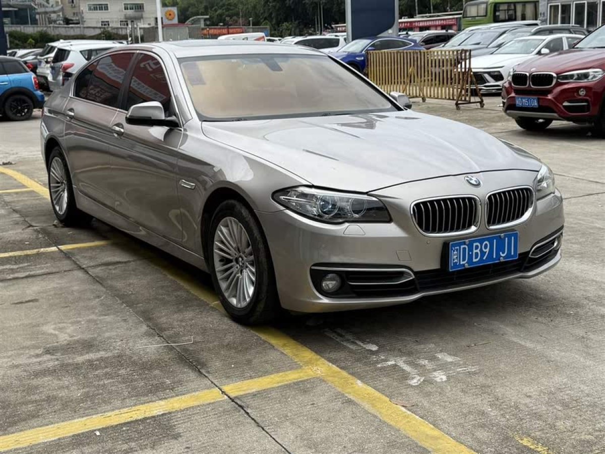 寶馬 寶馬5系  2014款 525Li 領(lǐng)先型圖片
