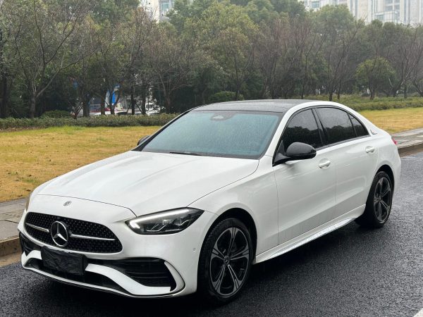 奔驰 奔驰C级  2022款 C 260 L 运动版