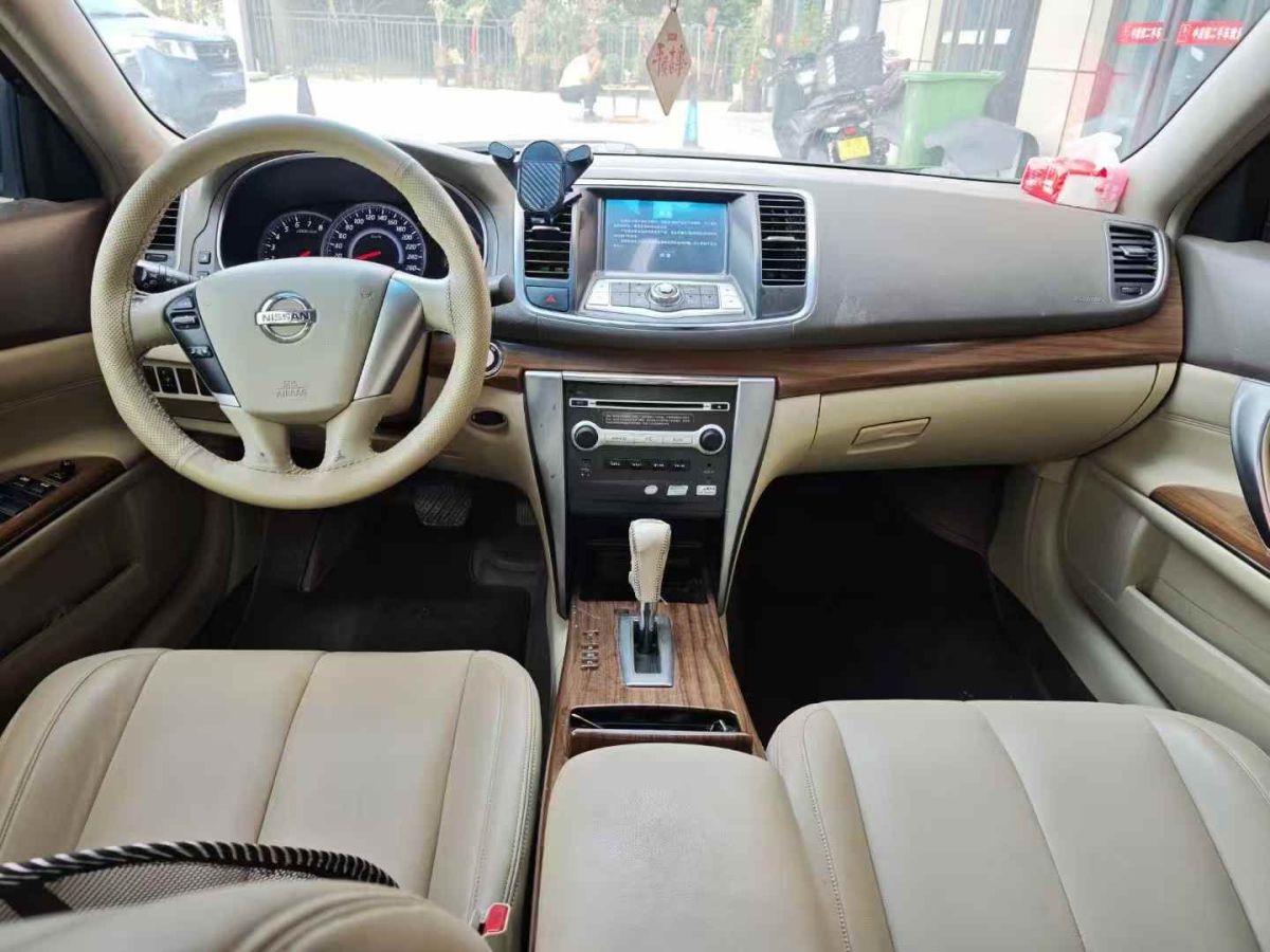 日產(chǎn) 天籟  2012款 2.0L XL智享版圖片