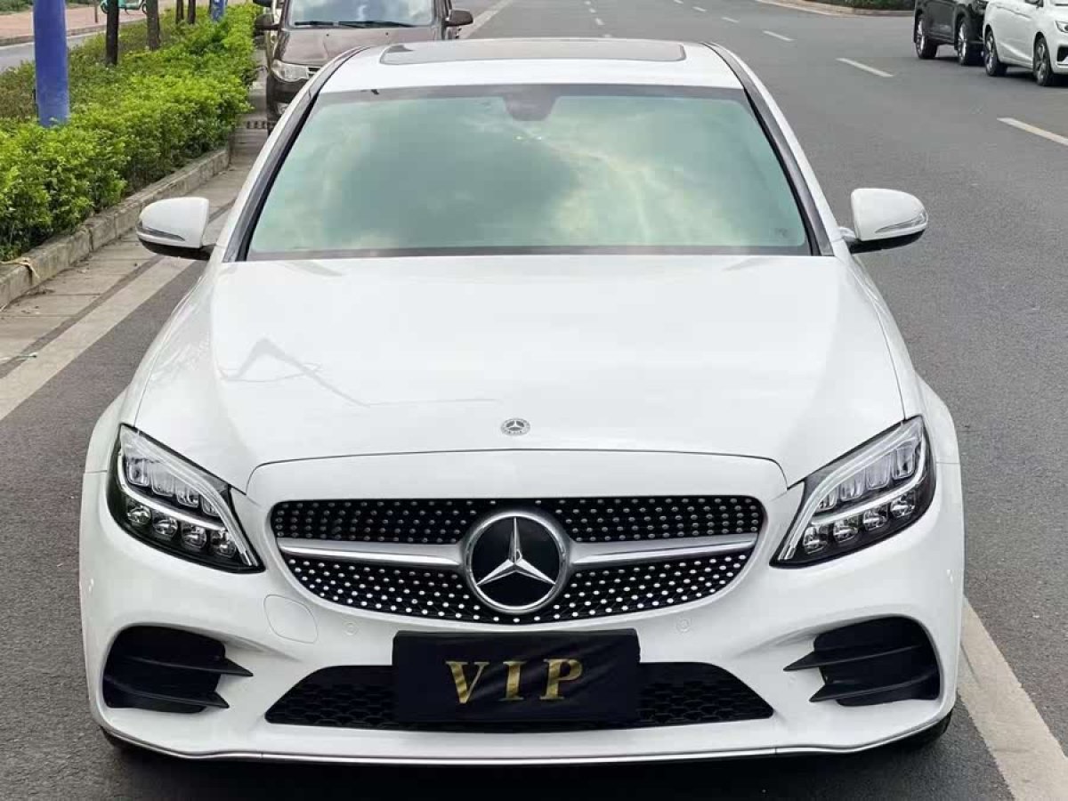 奔馳 奔馳C級  2020款 改款 C 200 L 時(shí)尚型運(yùn)動(dòng)版圖片