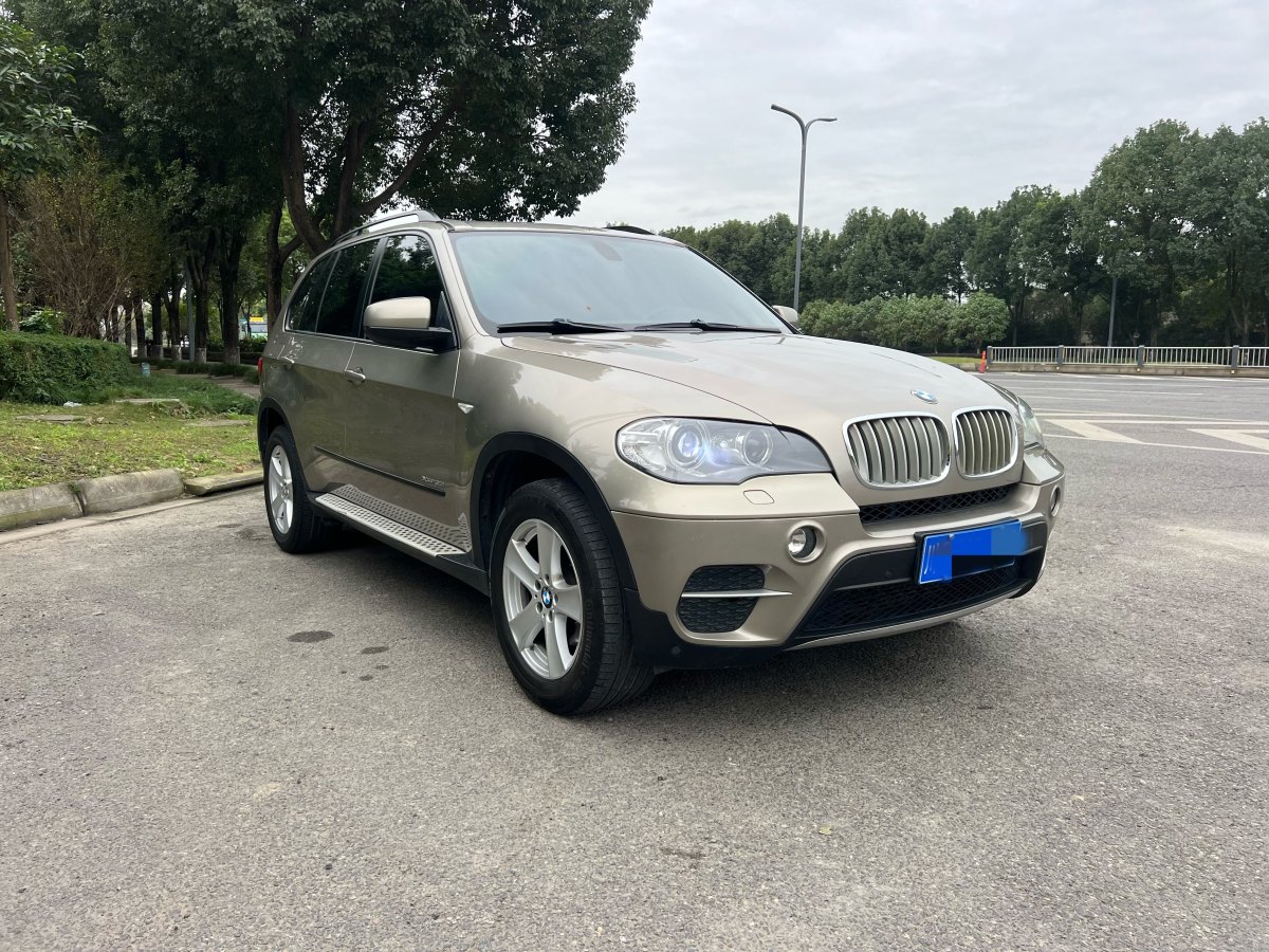 寶馬 寶馬X5  2011款 xDrive35i 領(lǐng)先型圖片