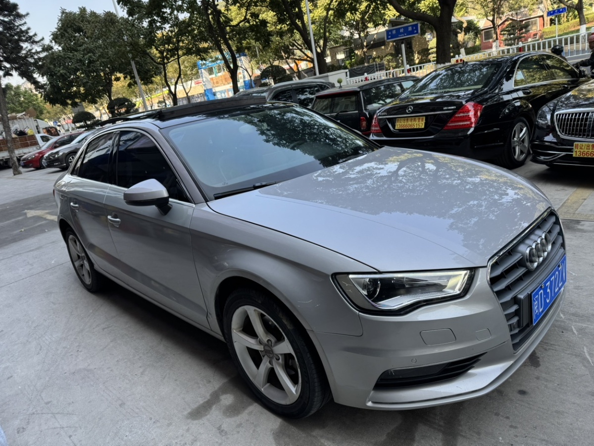 奧迪 奧迪A3  2014款 Sportback 35 TFSI 自動(dòng)豪華型圖片