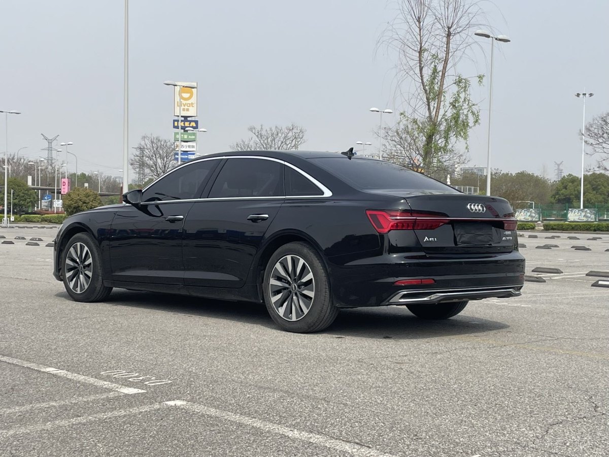 奧迪 奧迪A6L  2023款 改款 45 TFSI 臻選致雅型圖片