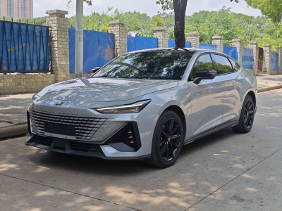 2023年3月 長(zhǎng)安 長(zhǎng)安UNI-V 智電iDD 智電iDD 1.5T 113km智酷型圖片