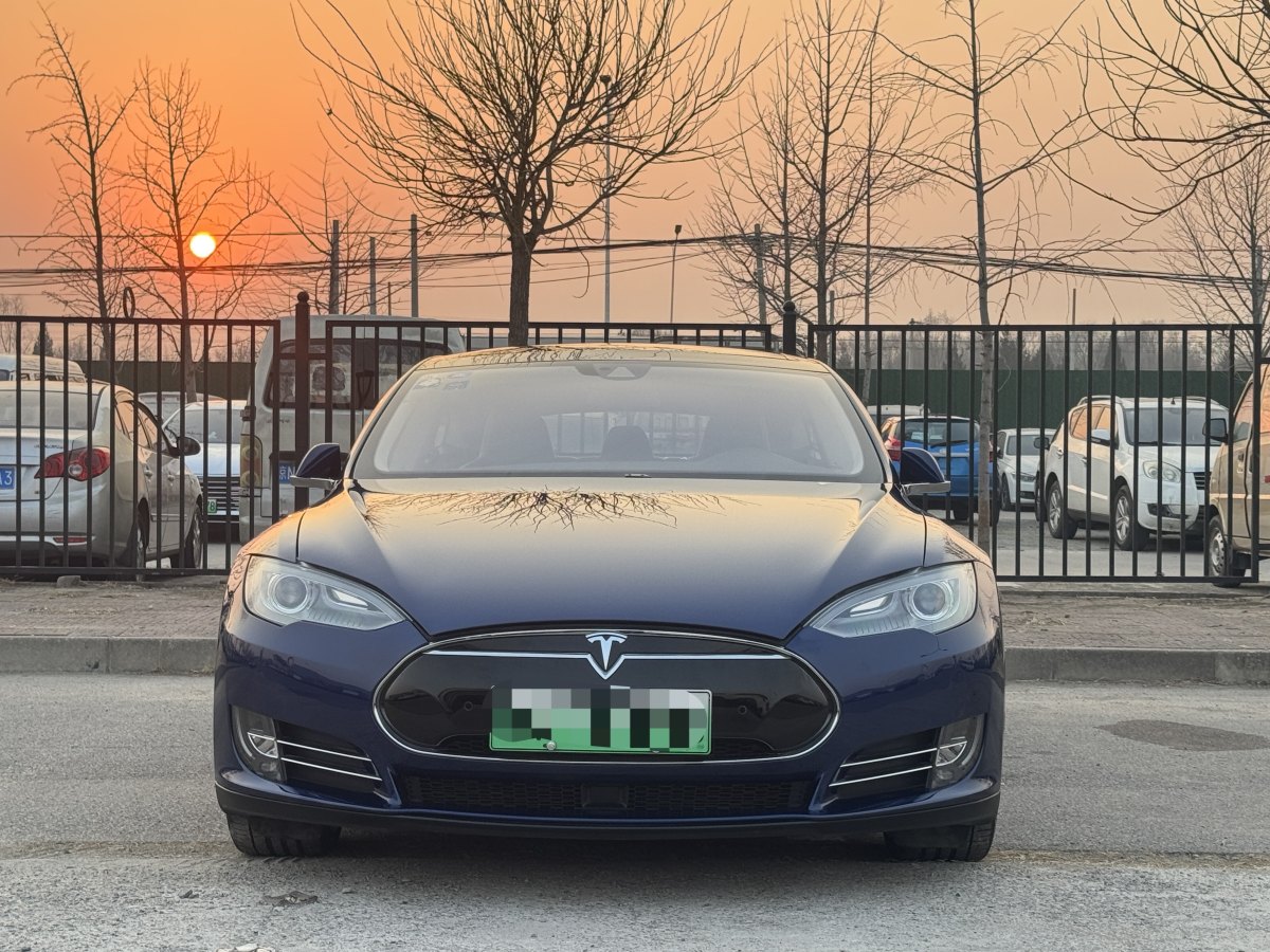 特斯拉 Model S  2015款 Model S 90D圖片