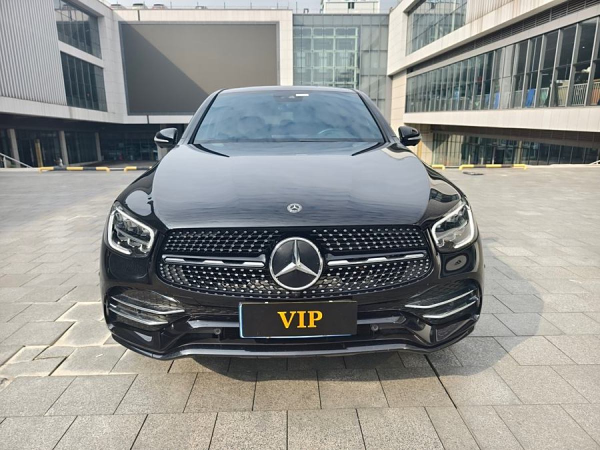 奔馳 奔馳GLC  2023款 GLC 300 4MATIC 轎跑SUV圖片