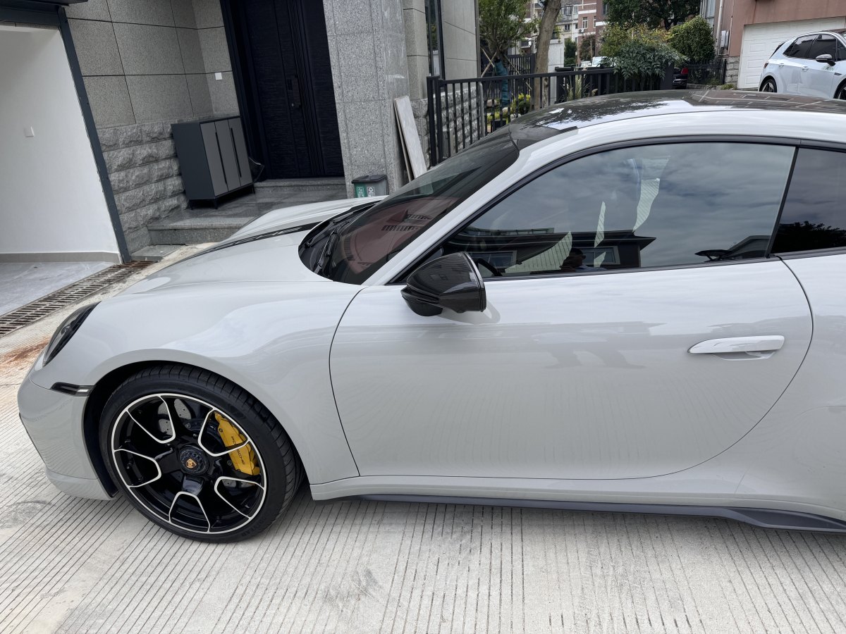 2022年9月保時(shí)捷 911  2022款 Turbo S 3.8T