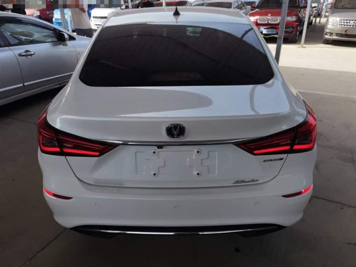 長(zhǎng)安 逸動(dòng)  2019款  高能版 1.6L GDI 自動(dòng)先鋒型 國(guó)VI圖片