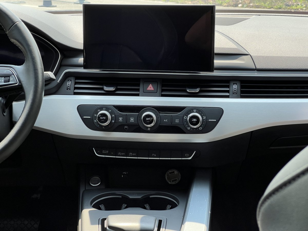 2021年8月奧迪 奧迪A4L  2020款 40 TFSI 時(shí)尚動(dòng)感型