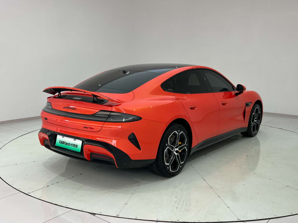 小米 小米SU7  2024款 700km 后驅(qū)標(biāo)準(zhǔn)創(chuàng)始版圖片