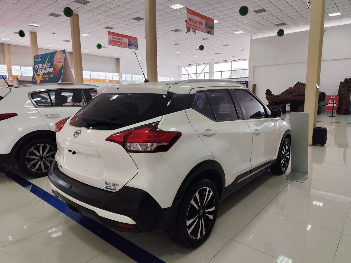 日產(chǎn) 勁客  2019款 1.5L CVT酷享版圖片