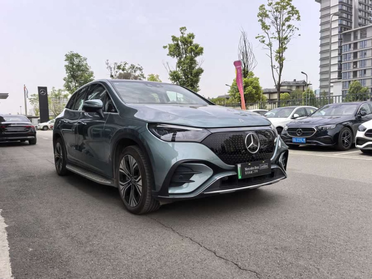 奔馳 奔馳EQE SUV  2024款 500 4MATIC 豪華版圖片