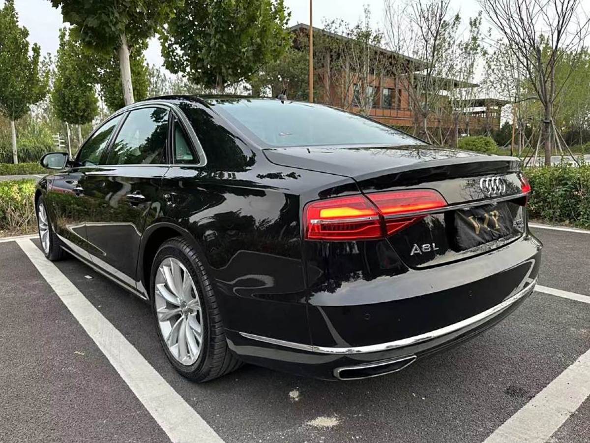 奧迪 奧迪A8  2014款 A8L 45 TFSI quattro豪華型圖片