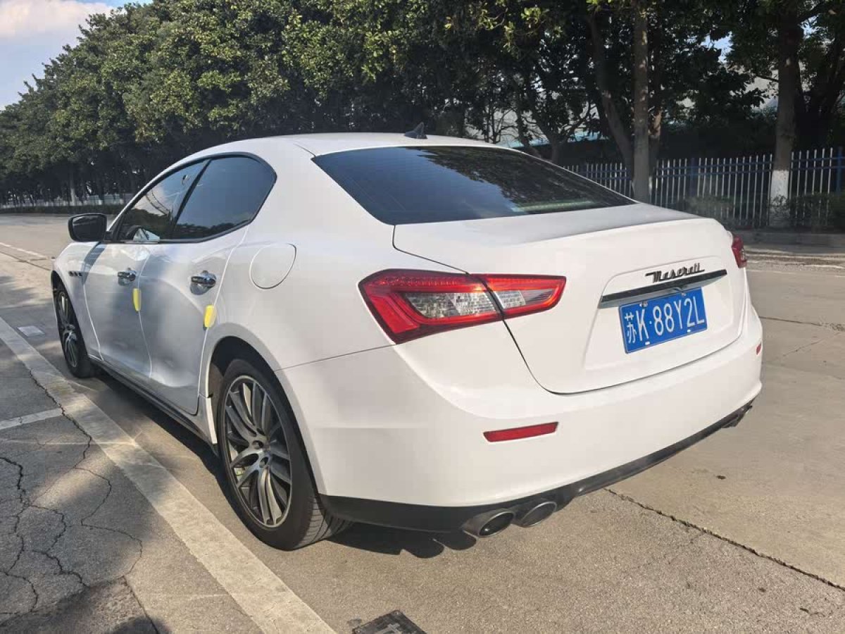 瑪莎拉蒂 Ghibli  2014款 3.0T 標(biāo)準(zhǔn)版圖片
