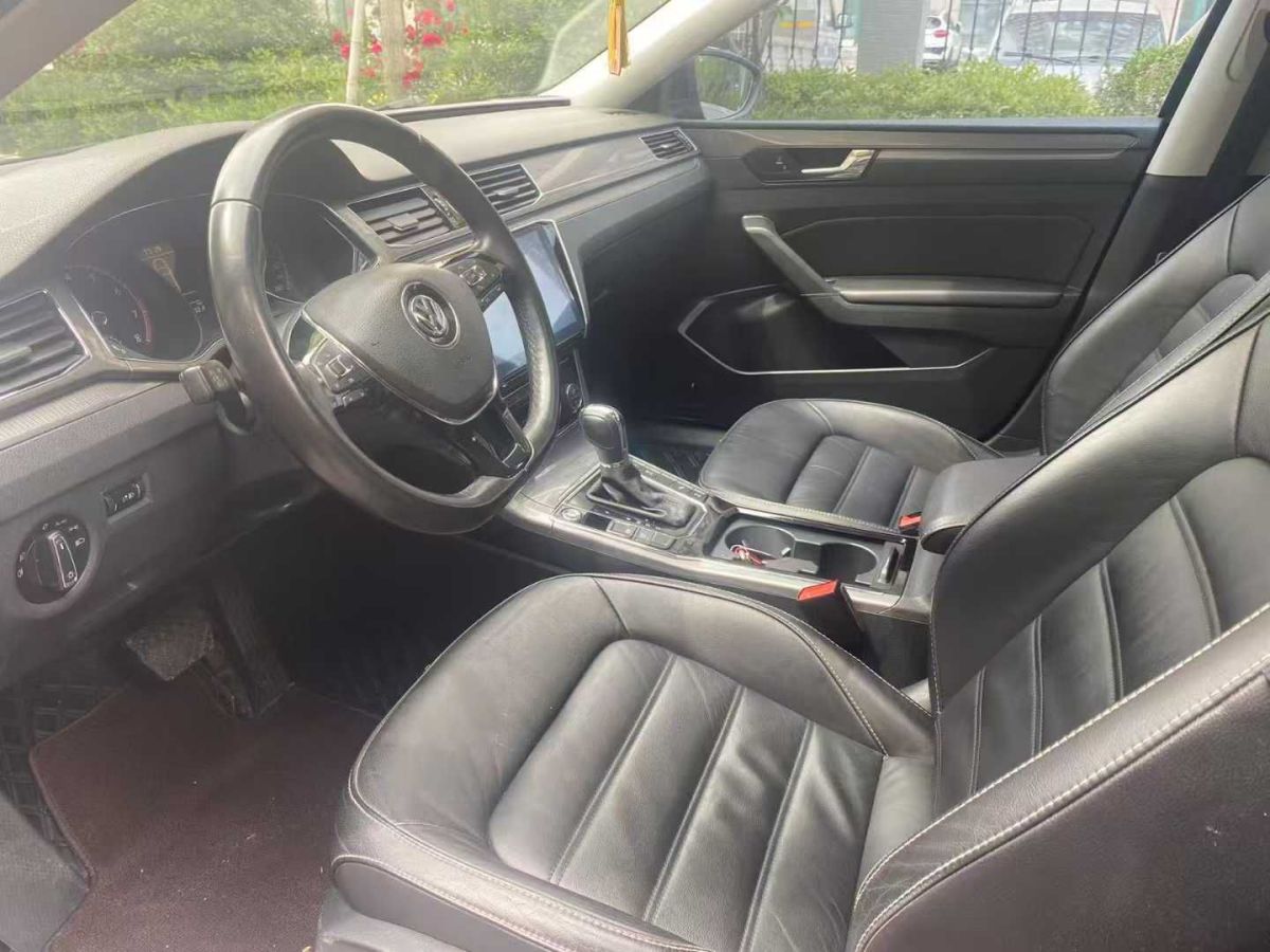 大眾 帕薩特  2017款 280TSI DSG尊榮版圖片