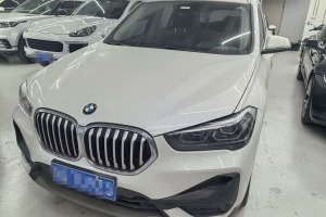 寶馬X1 寶馬 sDrive25Li 領(lǐng)先型