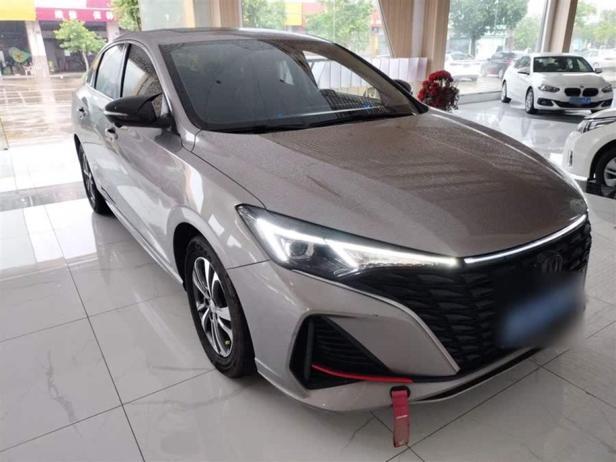 長安 逸動  2023款 暢享版 PLUS 藍(lán)鯨NE 1.4T GDI DCT尊貴版圖片