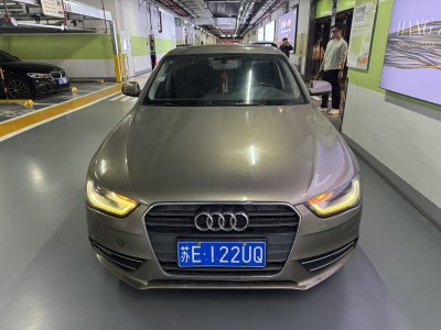 2012年12月 奧迪 奧迪A4L 35 TFSI 自動(dòng)標(biāo)準(zhǔn)型圖片