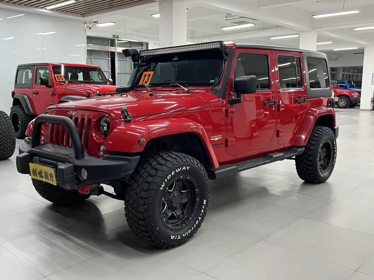 Jeep 牧馬人  2014款 3.0L Sahara 四門版圖片