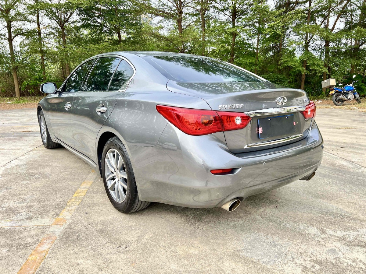 英菲尼迪 Q50L  2016款 2.0T 悅享版圖片