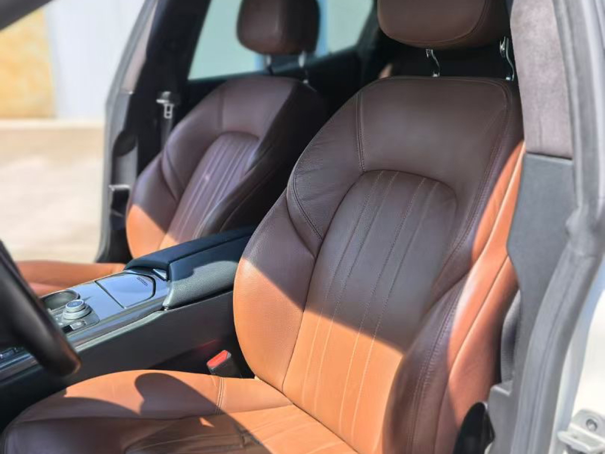 瑪莎拉蒂 Ghibli  2021款 2.0T Operabianca歌劇白限量版圖片