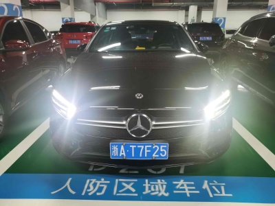 2020年10月 奔馳 奔馳A級(jí)AMG AMG A 35 4MATIC圖片