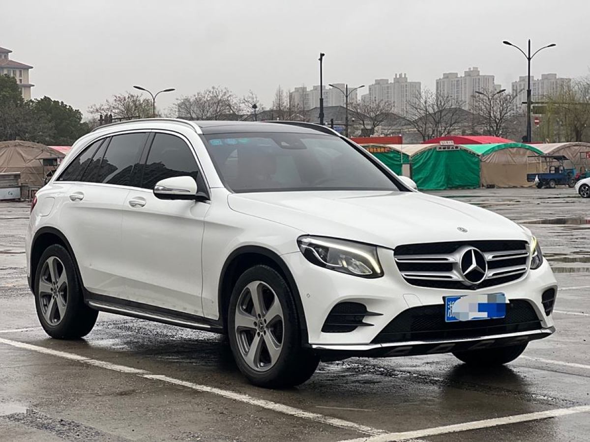 2017年5月奔馳 奔馳GLC  2017款 GLC 260 4MATIC 豪華型