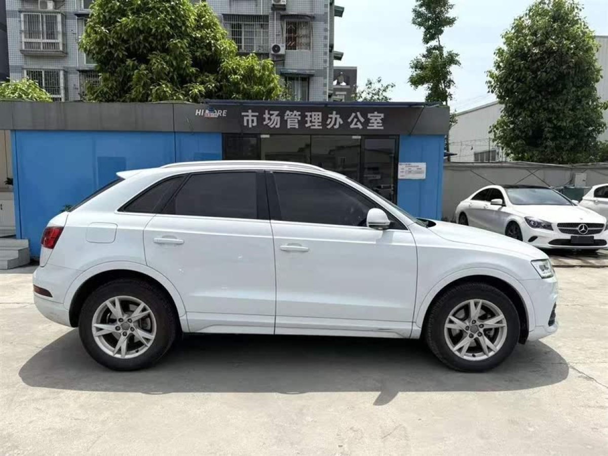 奧迪 奧迪Q3  2018款 30周年年型 30 TFSI 時尚型圖片